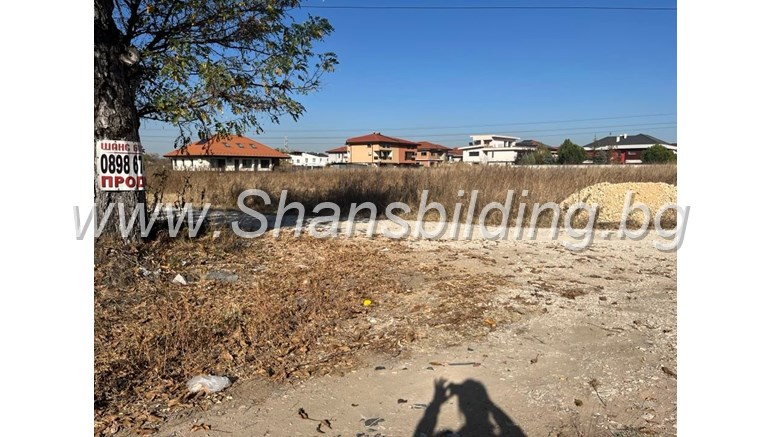 в регулация/УПИ Пловдив Христо Смирненски 4 000 кв.м