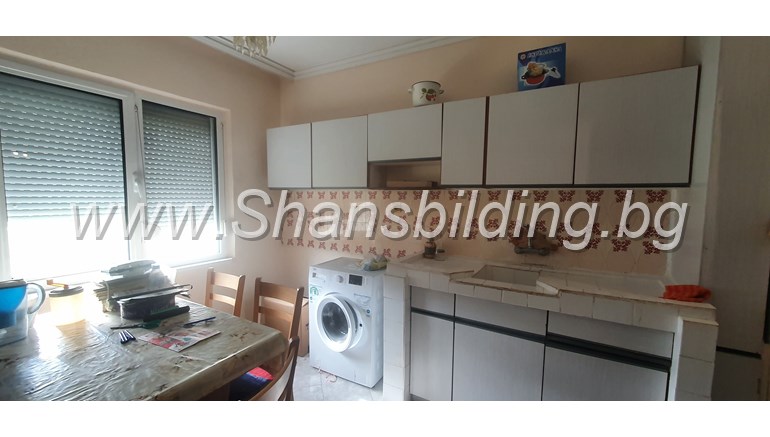 3-стаен Пловдив Тракия 86 кв.м